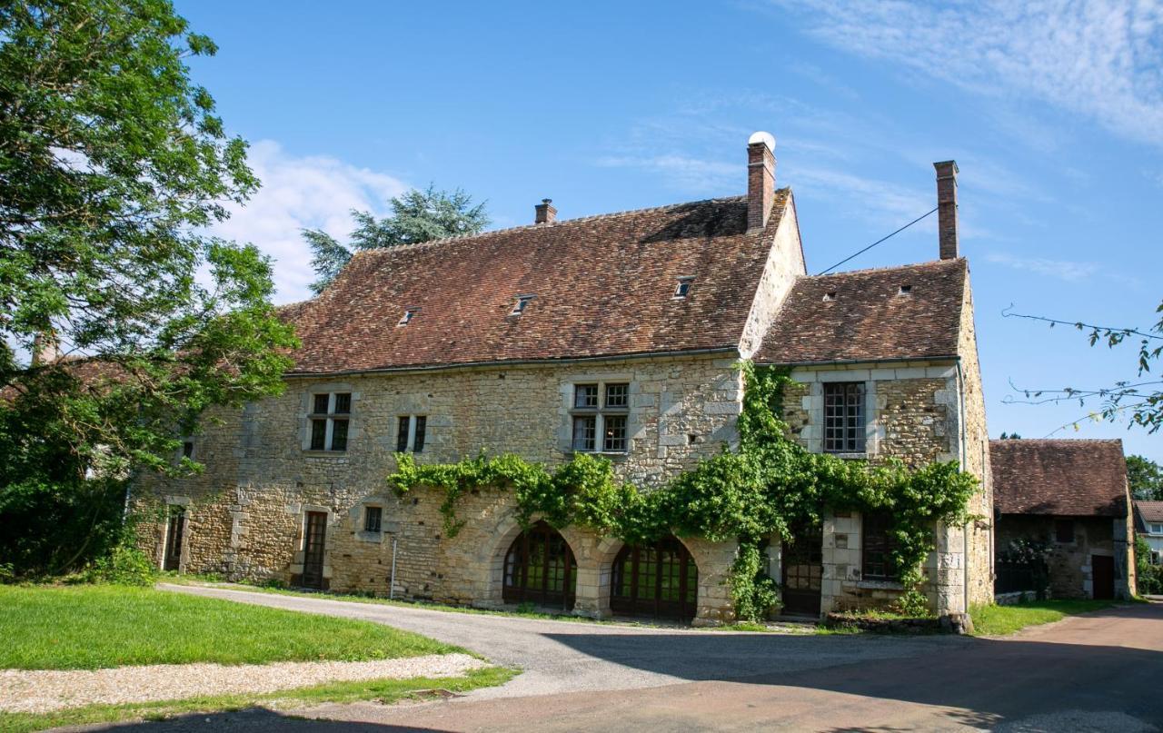 Maison Forte Perreuse ทริญนีย์ ภายนอก รูปภาพ